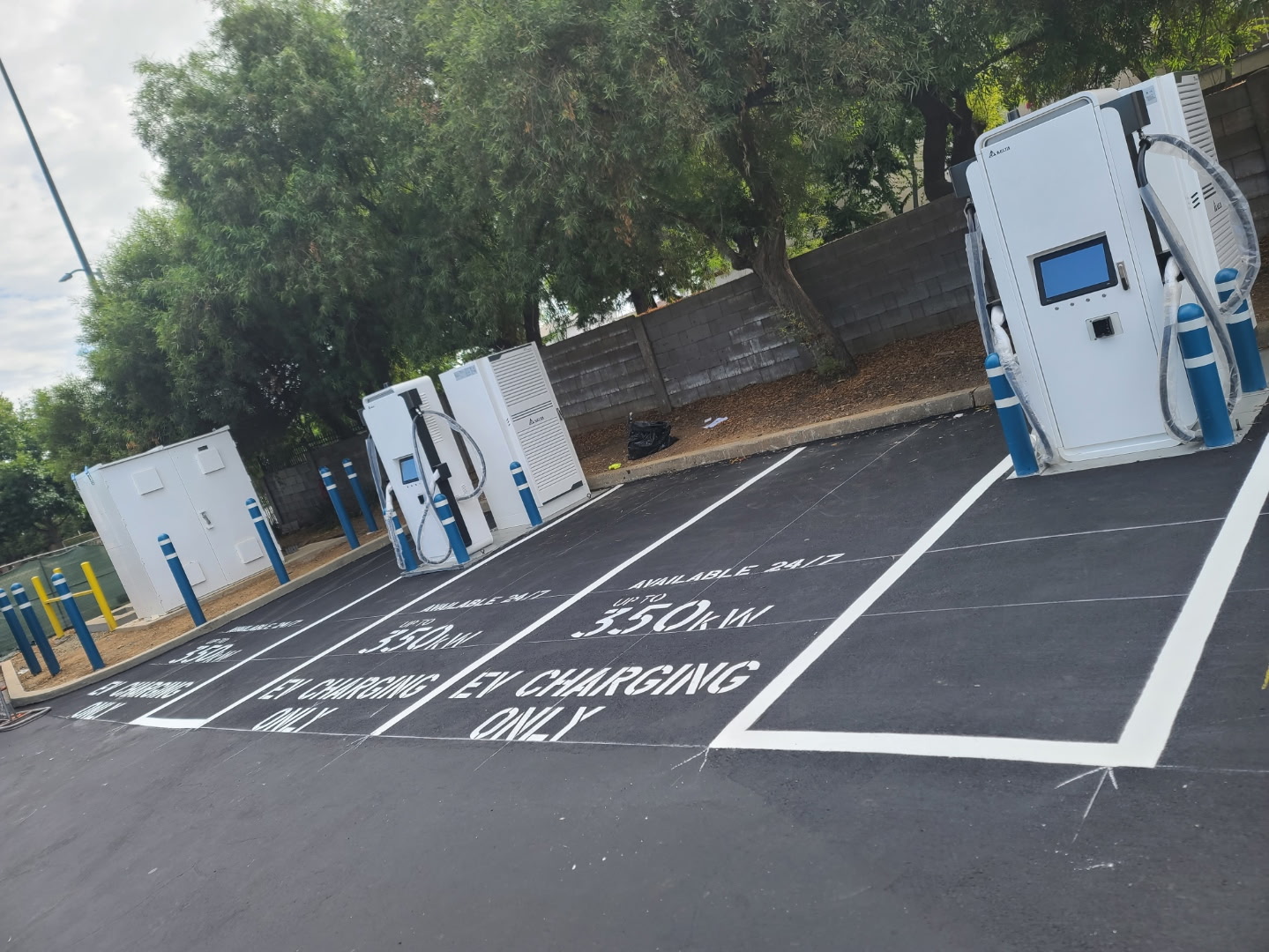 EV charging station parking markings